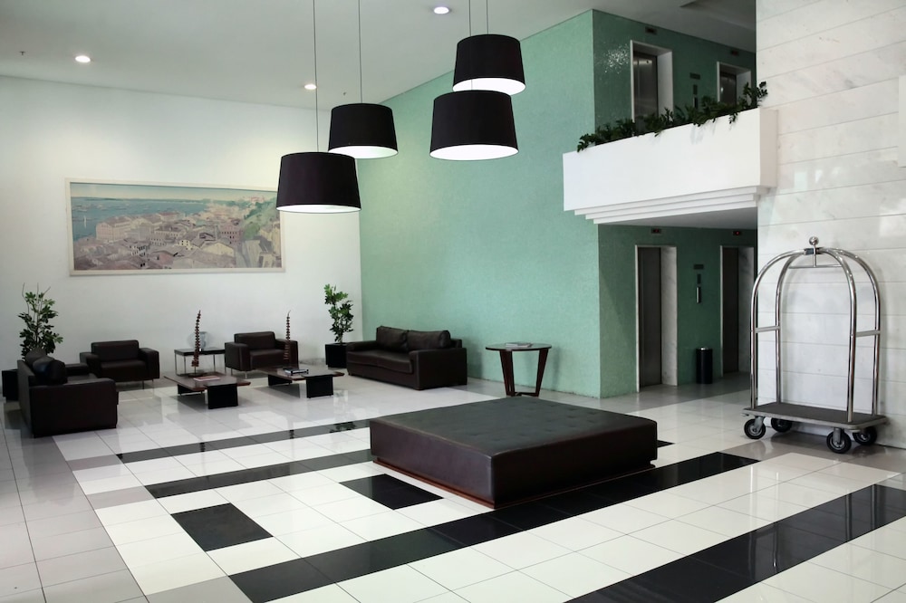 Iguatemi Business Flat 9/76