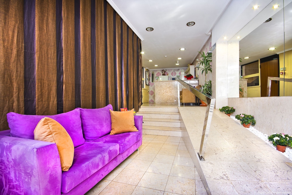 Hotel Residencial Colombo 30/50
