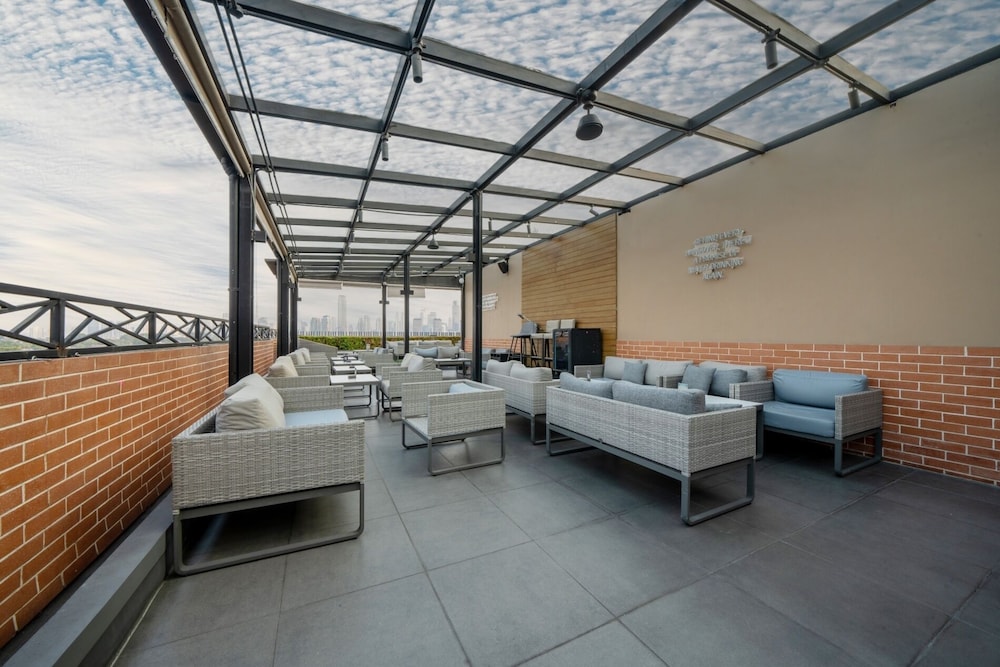 Erian Hotel 23/50