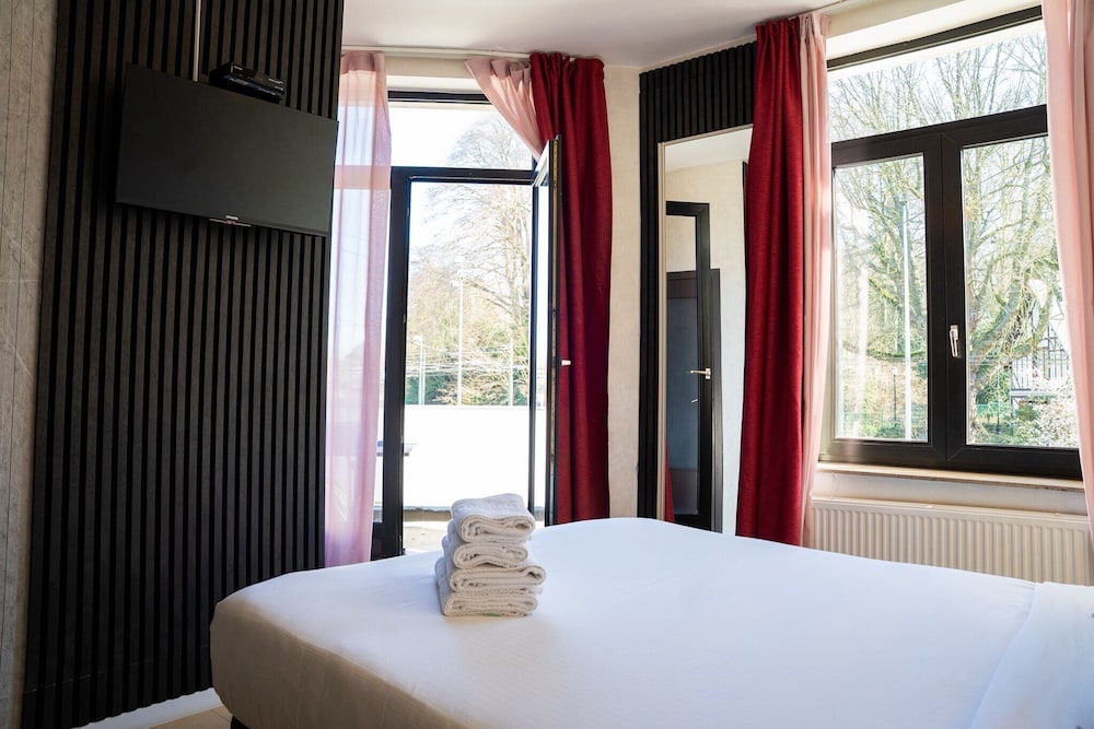 Hotel Le Centenaire Brussels Expo 34/64