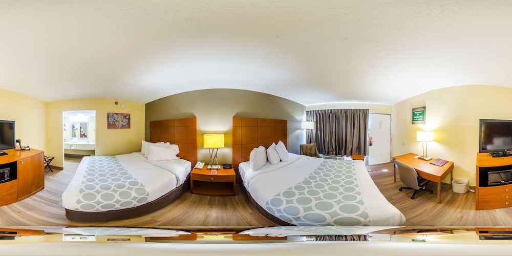 Econo Lodge Inn & Suites Hardeeville-I-95 17/59
