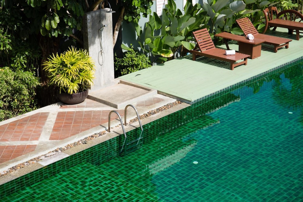 POONYAMANTRA RESORT 12/75