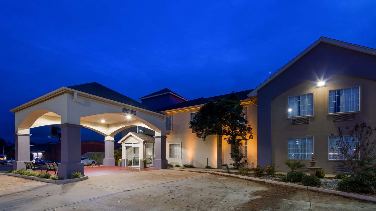 Best Western Plus Deridder Inn Suites 2/41