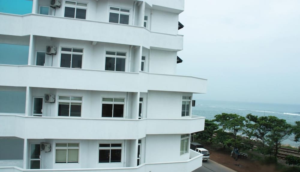 Sai Sea City Hotel