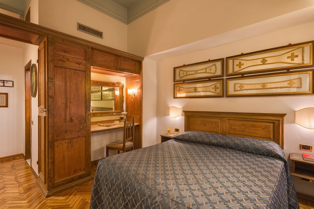 Hotel Morandi Alla Crocetta 11/60