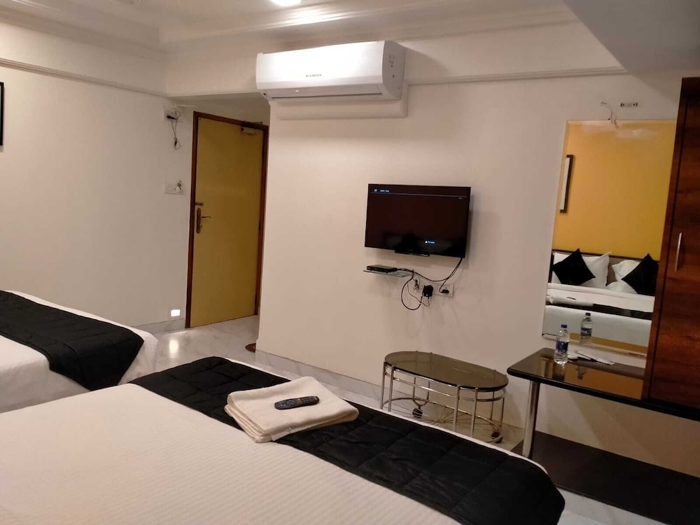 Hotel Ashwin 28/35