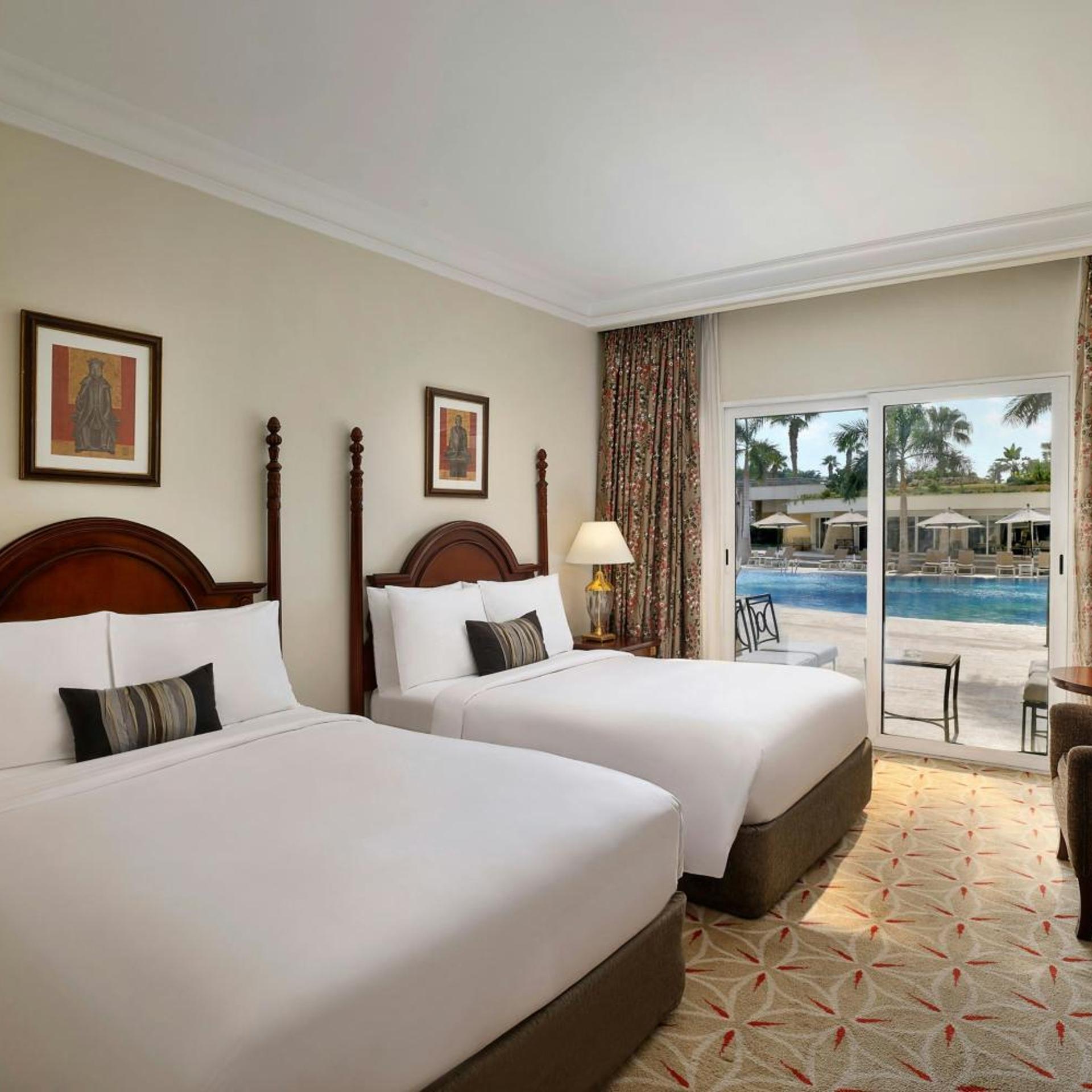 Deluxe, 2 Beds, Pool Side, Pool Access
