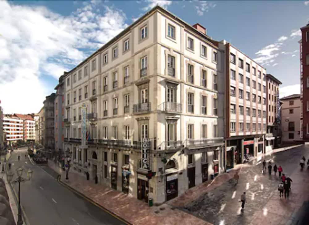 Gran Hotel Espana 3/29