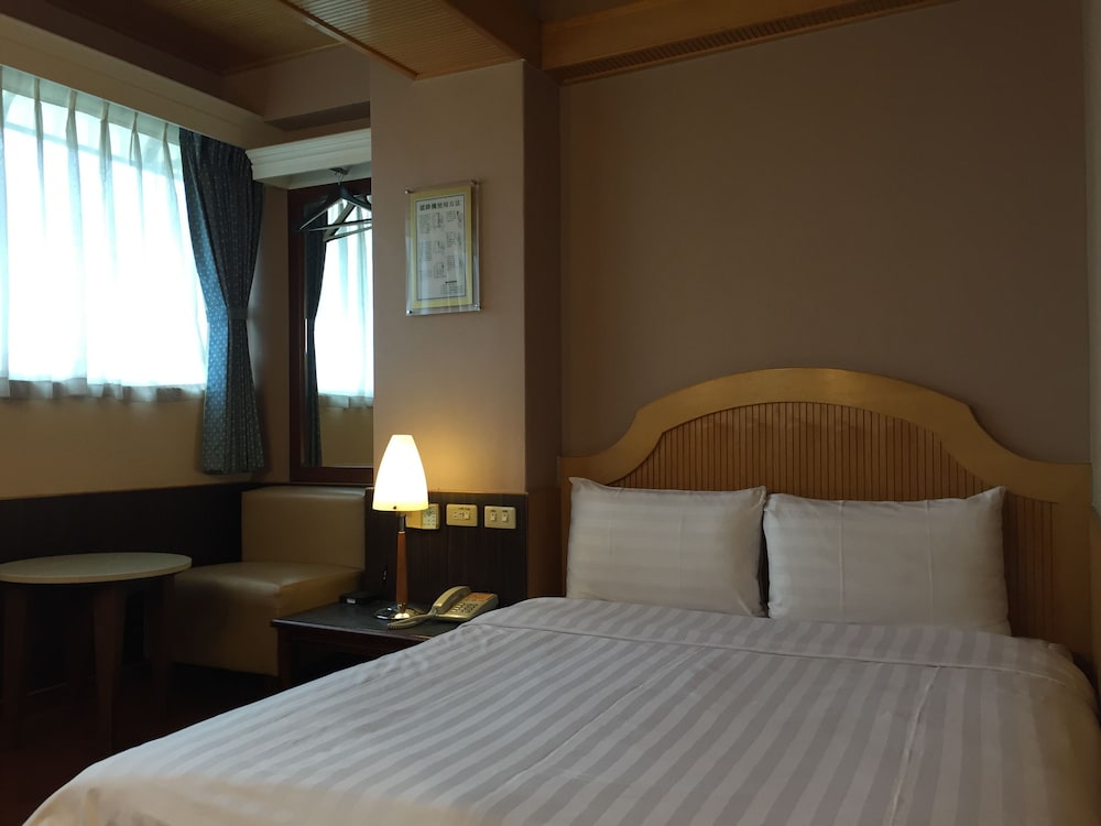 Goodness Hotel 14/41