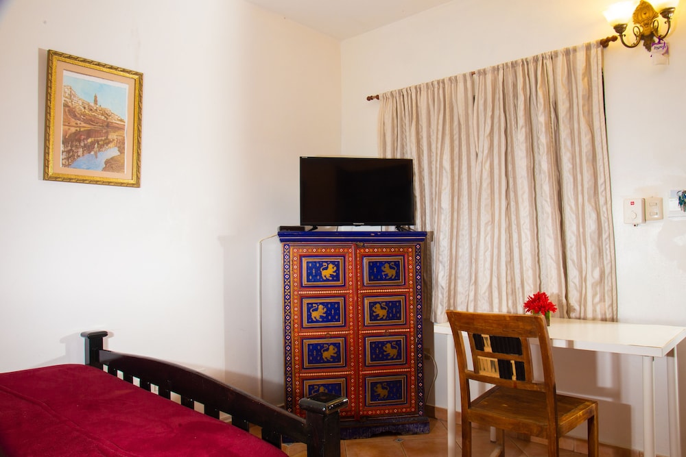 Hotel Dona Elvira 45/70