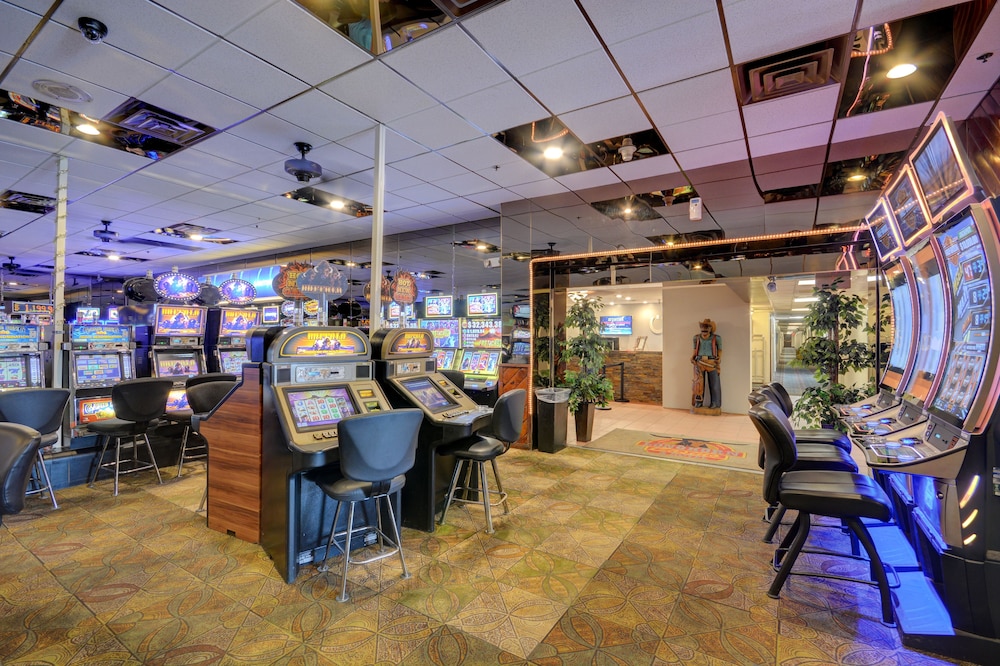 Longhorn Casino & Hotel 34/42