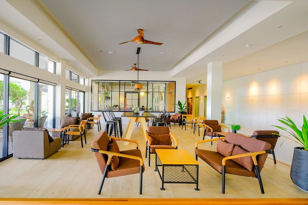The Rich Hotel Korat 43/65