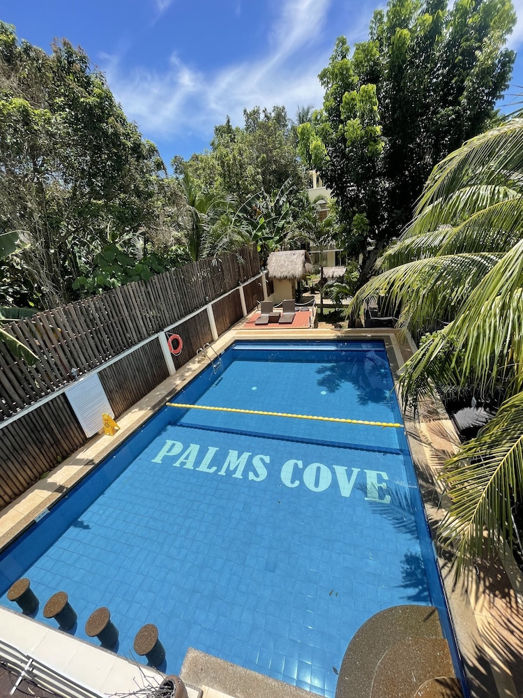 Palms Cove Resort 45/73