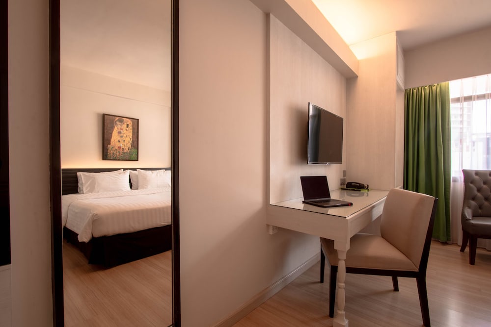 Residence Rajtaevee Bangkok 40/64