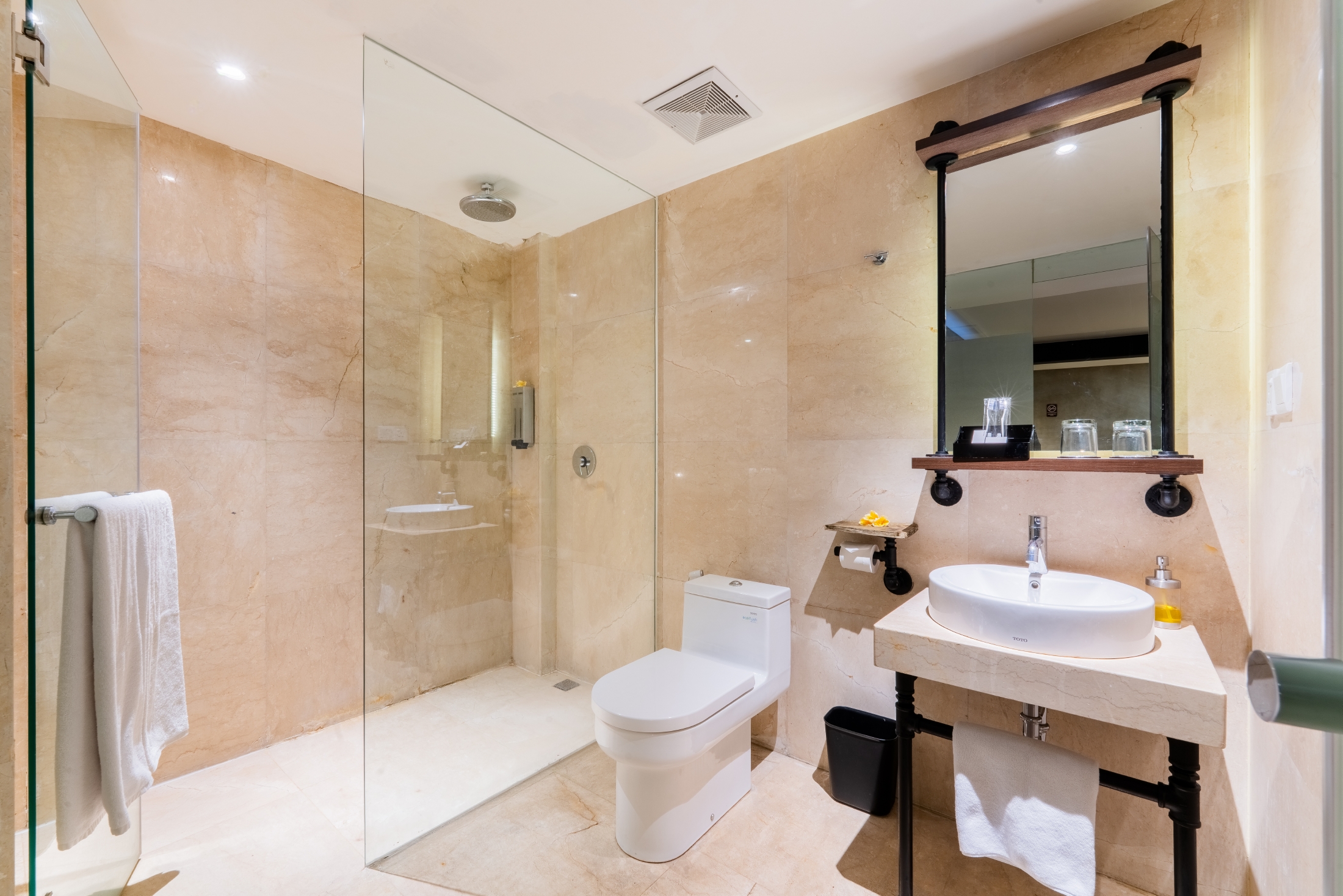 غرفة غراند ديلوكس، Stark Boutique Hotel And Spa 5/8