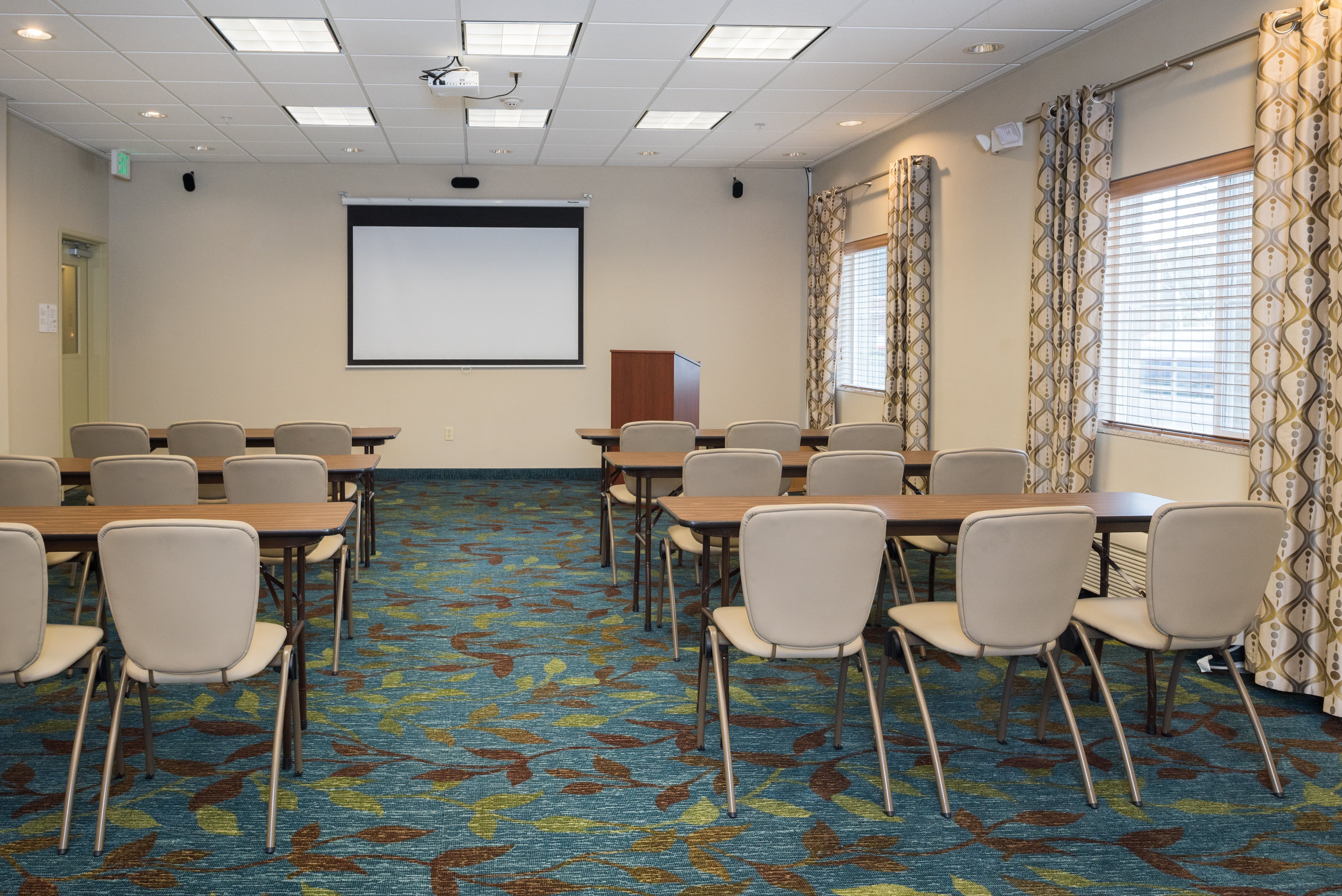 Candlewoods Suites Lacey 28/37