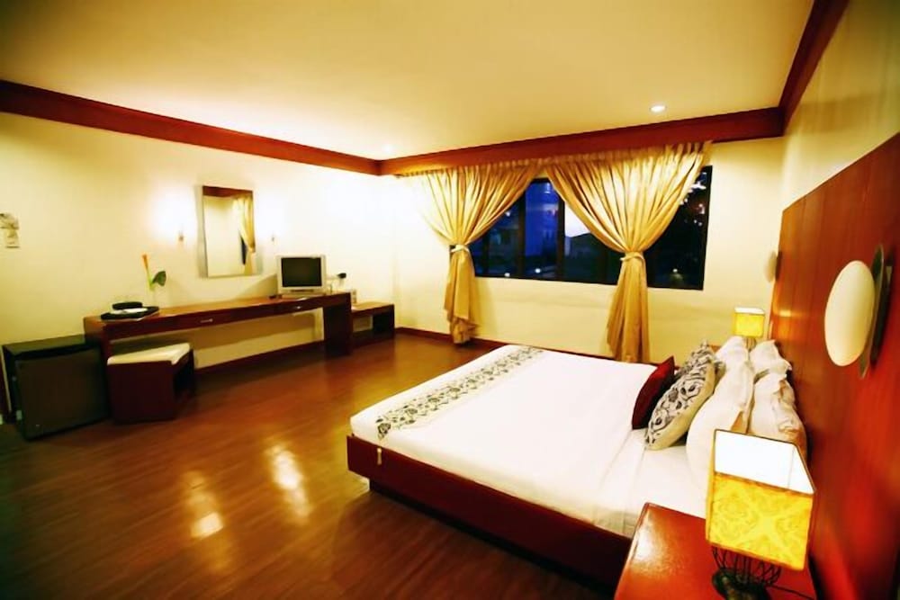 Nagaland Hotel 14/21
