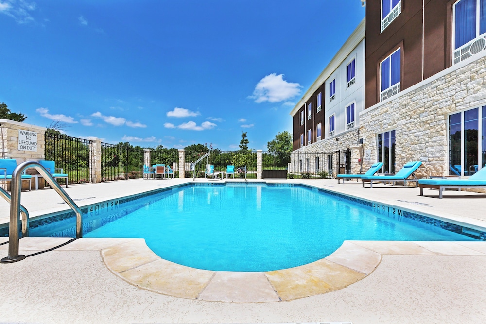 Holiday Inn Express And Suites Killeen-Fort Hood Area 41/43
