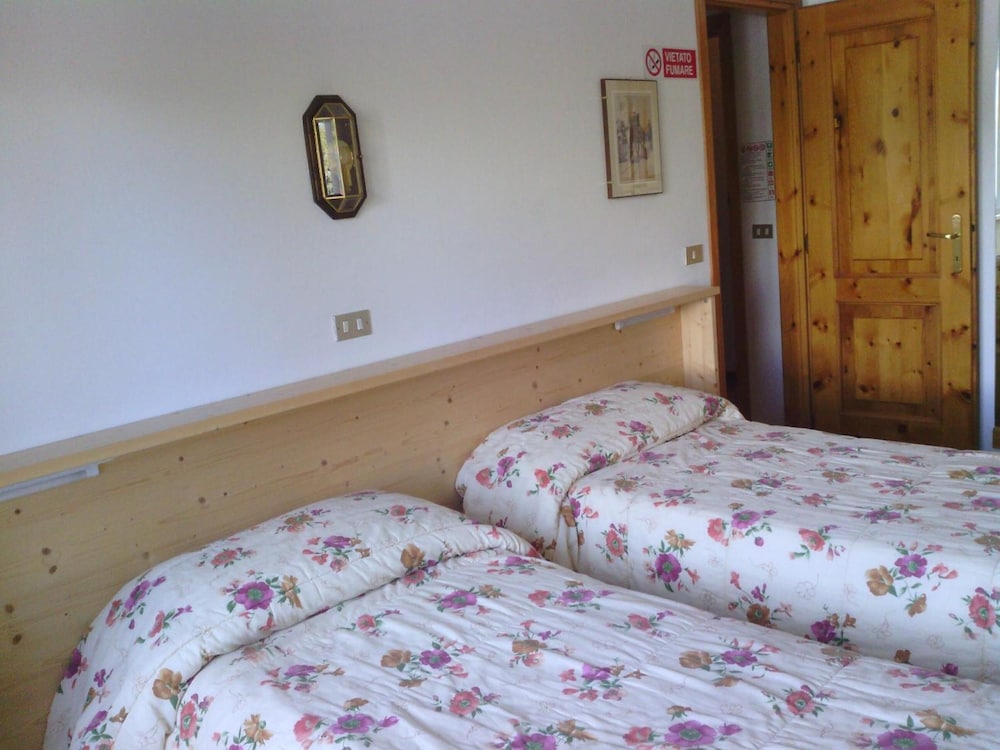 Hotel Savoia 22/57