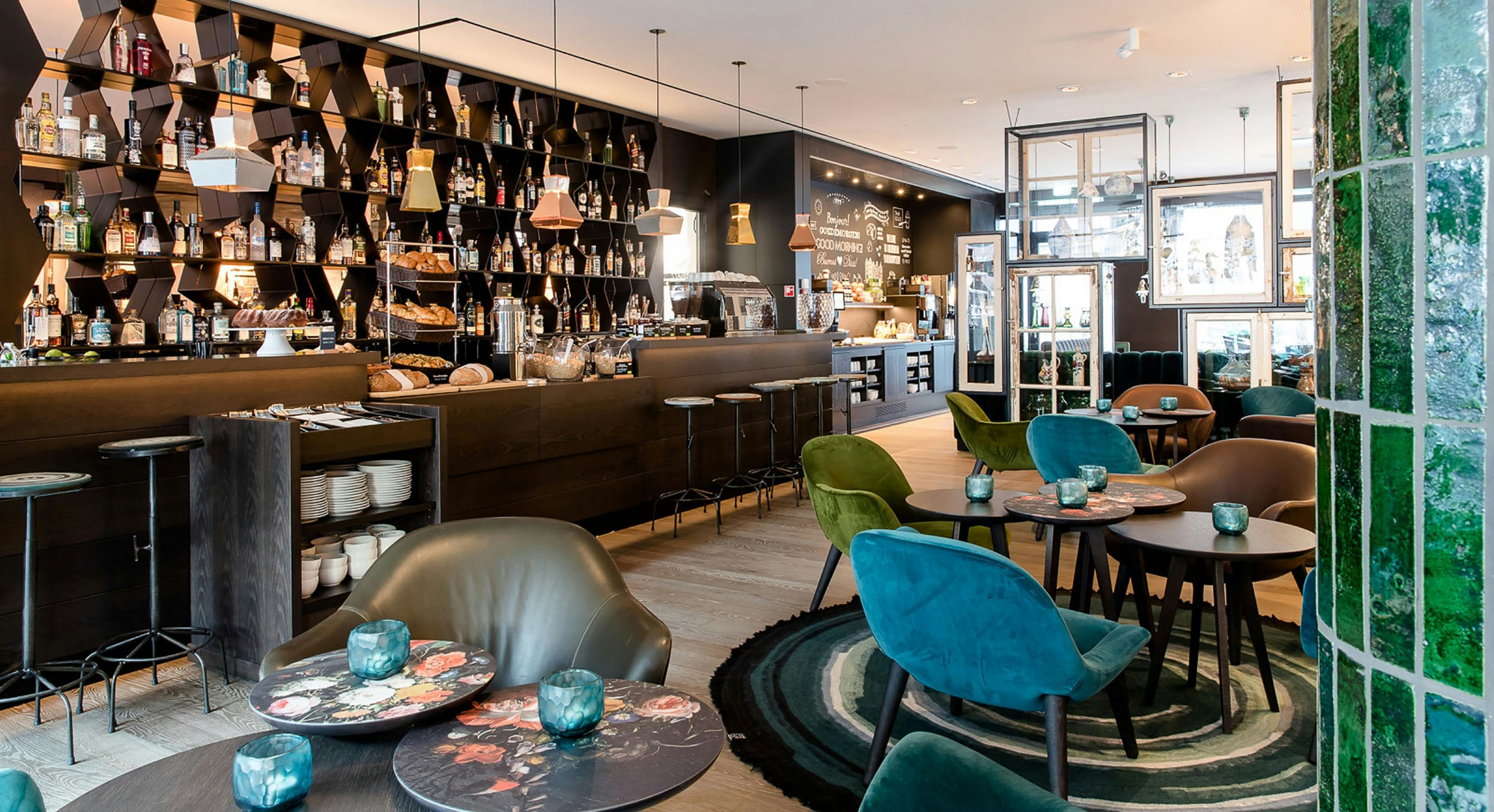 Motel One Amsterdam-Waterlooplein 24/27