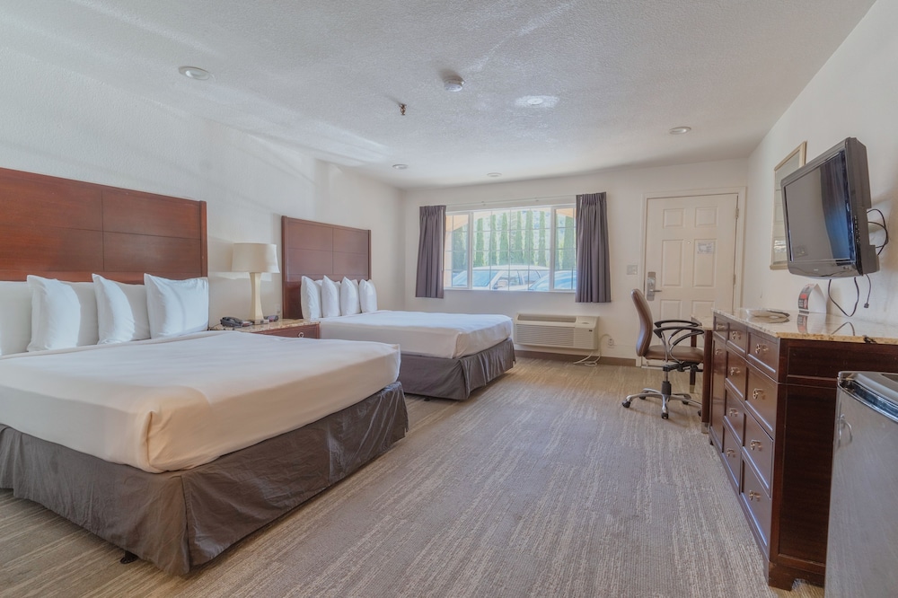 Yosemite Inn 16/61