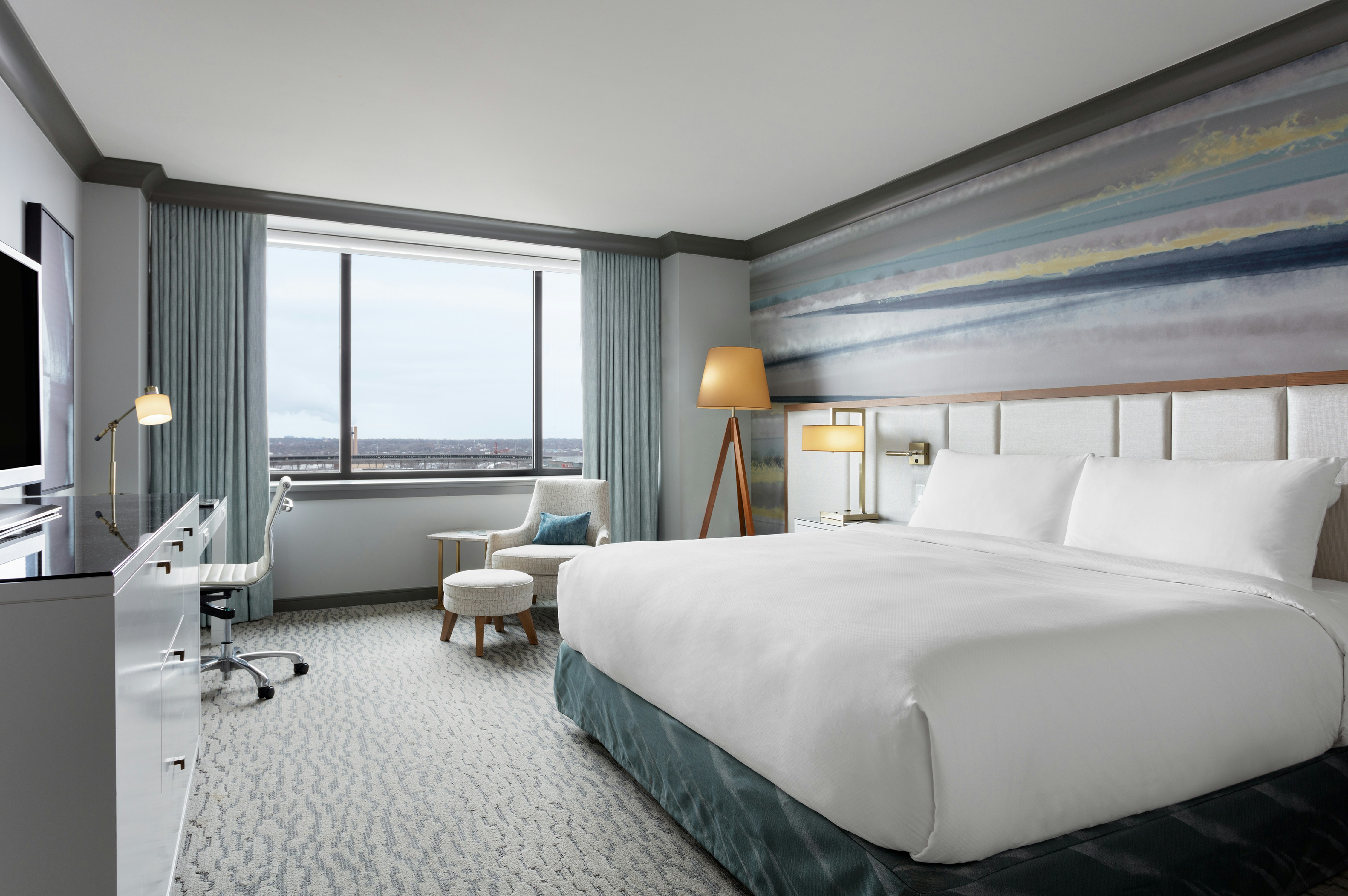 The Lofton Hotel Minneapolis, Tapestry Collection by Hilton 15/80