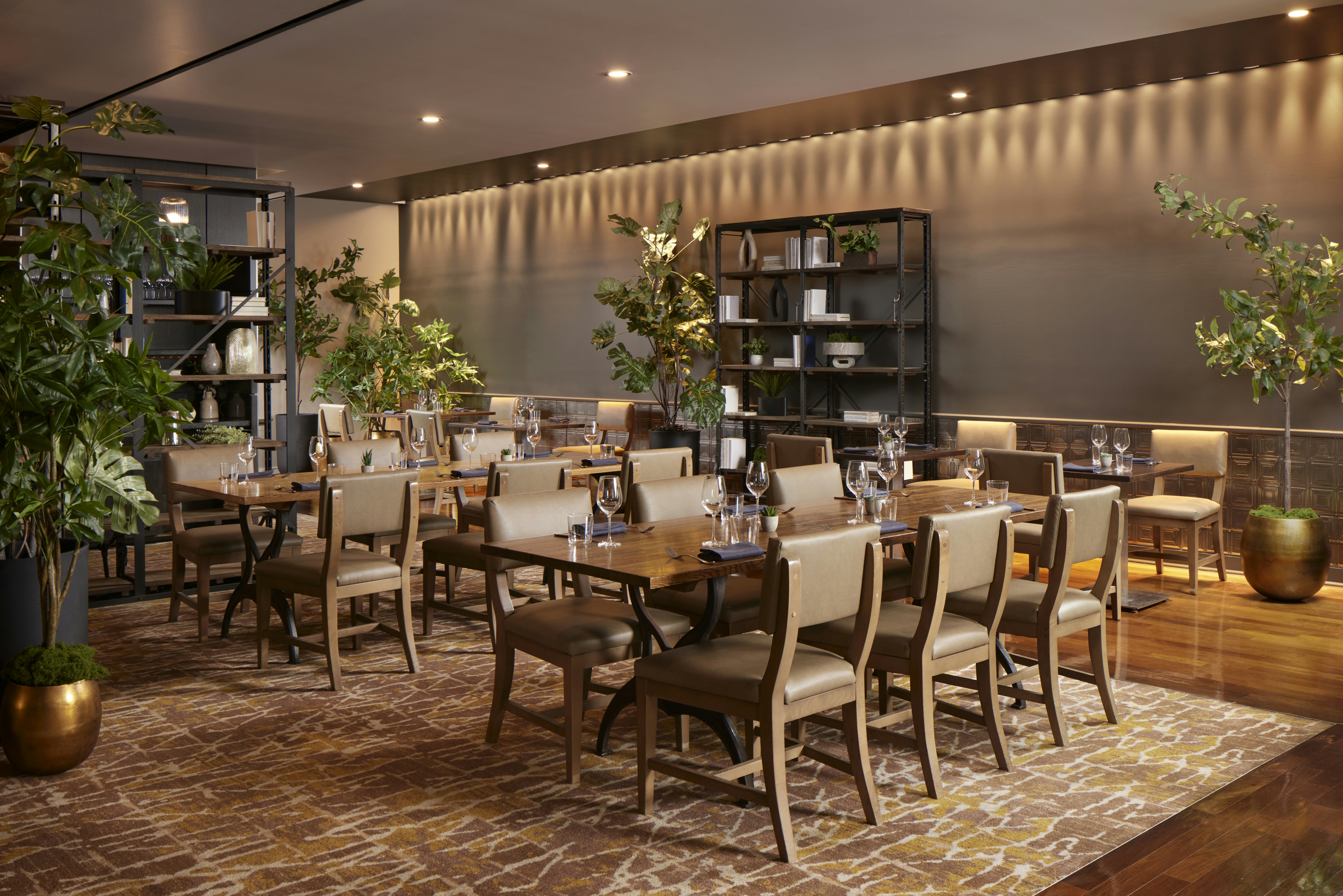 Loews Atlanta Hotel 54/83