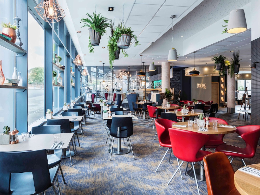 NOVOTEL EDINBURGH CENTRE 59/74
