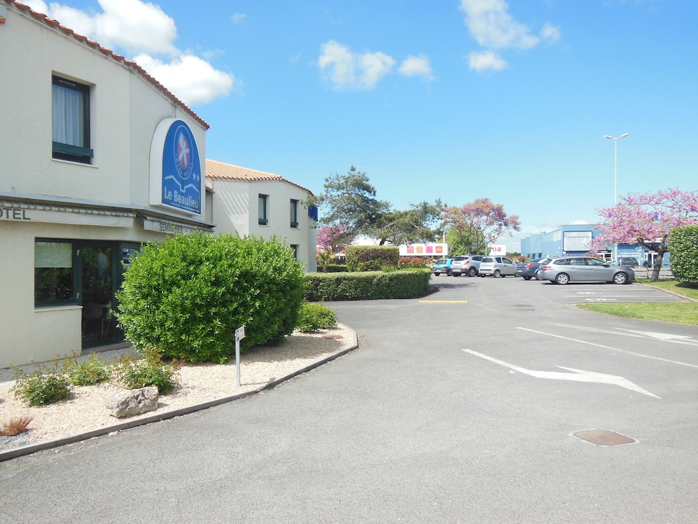 Inter-Hotel Le Beaulieu 21/24