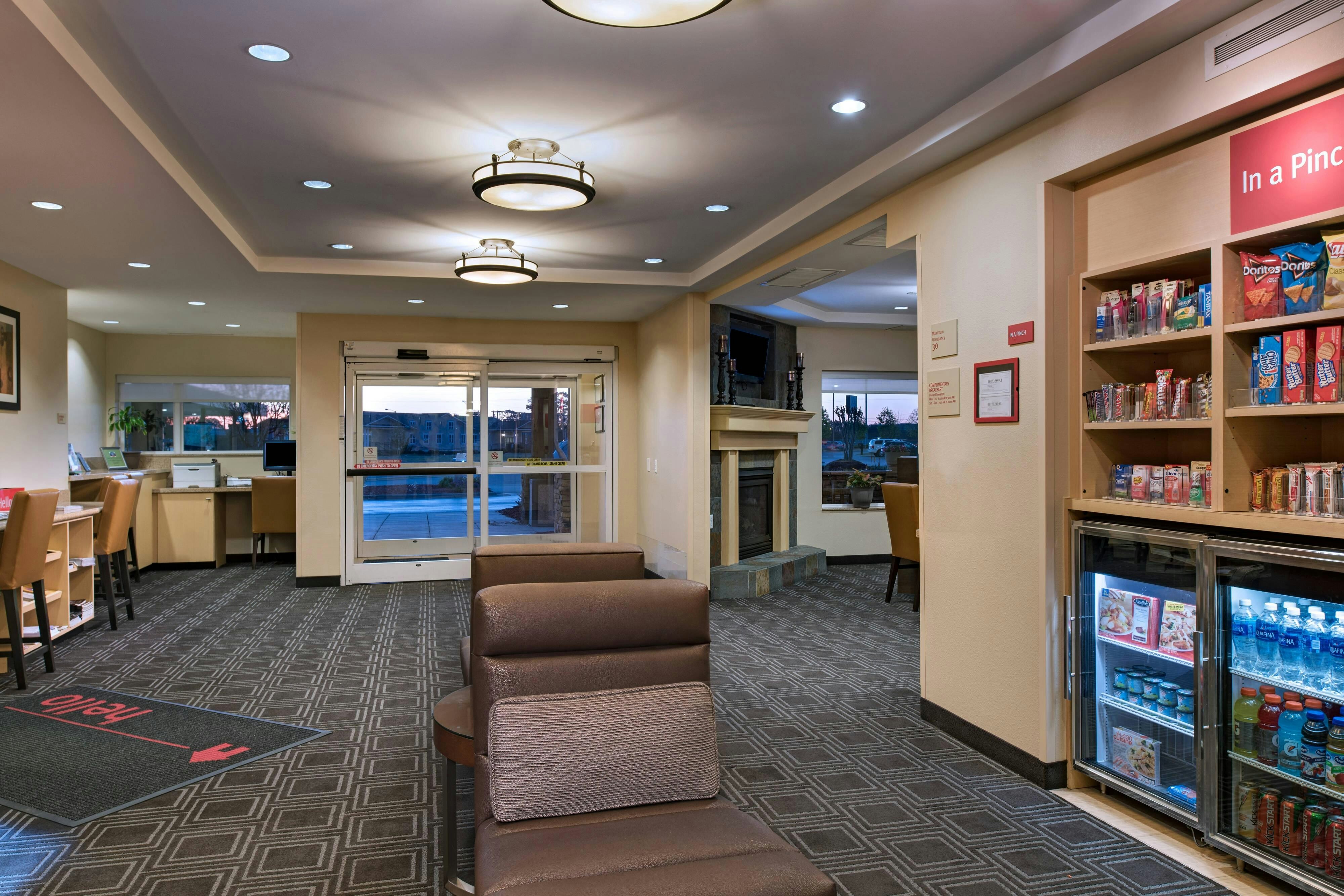 TownePlace Suites Fayetteville Cross Creek 22/35