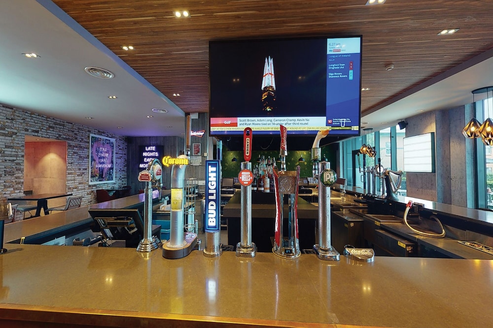 Village Hotel Solihull 10/64
