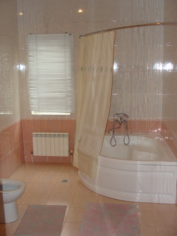 Hotel Lidia 25/65