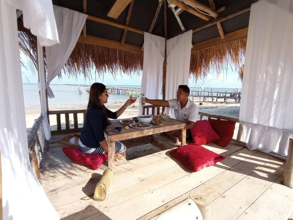 Hello Bintan Beach Cottages 23/49
