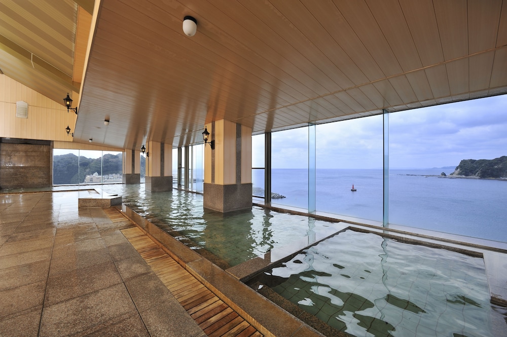 Mikazuki Seapark Hotel Awa Kamogawa (ex. Kamogawa Hotel Mikazuki) 16/50