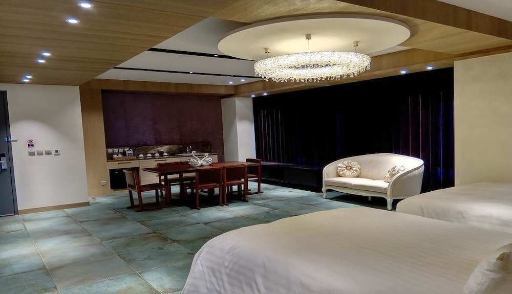 THE SUITES TAITUNG 27/33