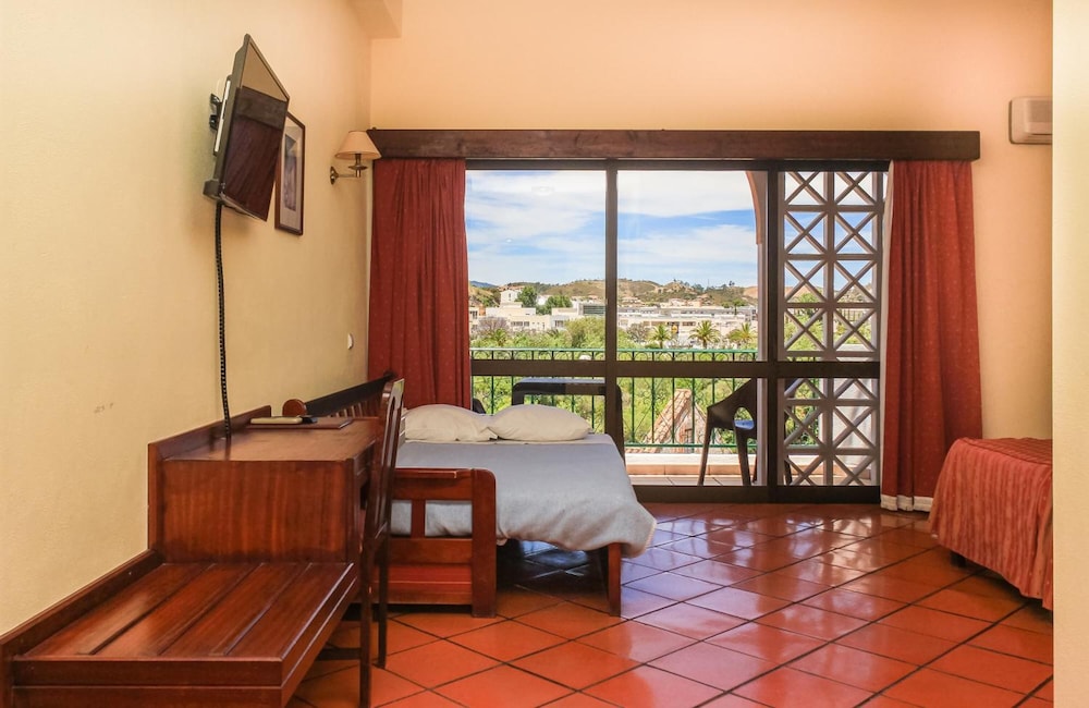 Colina Dos Mouros Hotel 34/60