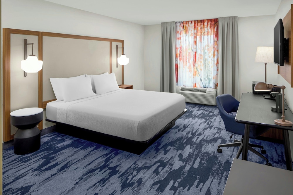 Fairfield Inn & Suites South Boston 21/68