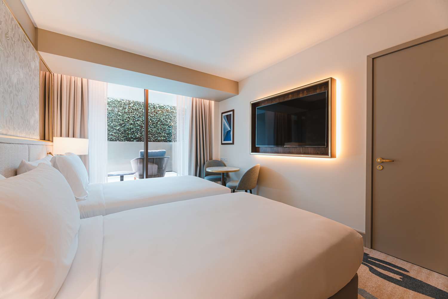 Room, Twin Beds, Patio