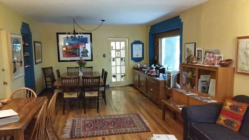 Dreamcatcher Bed And Breakfast 42/75