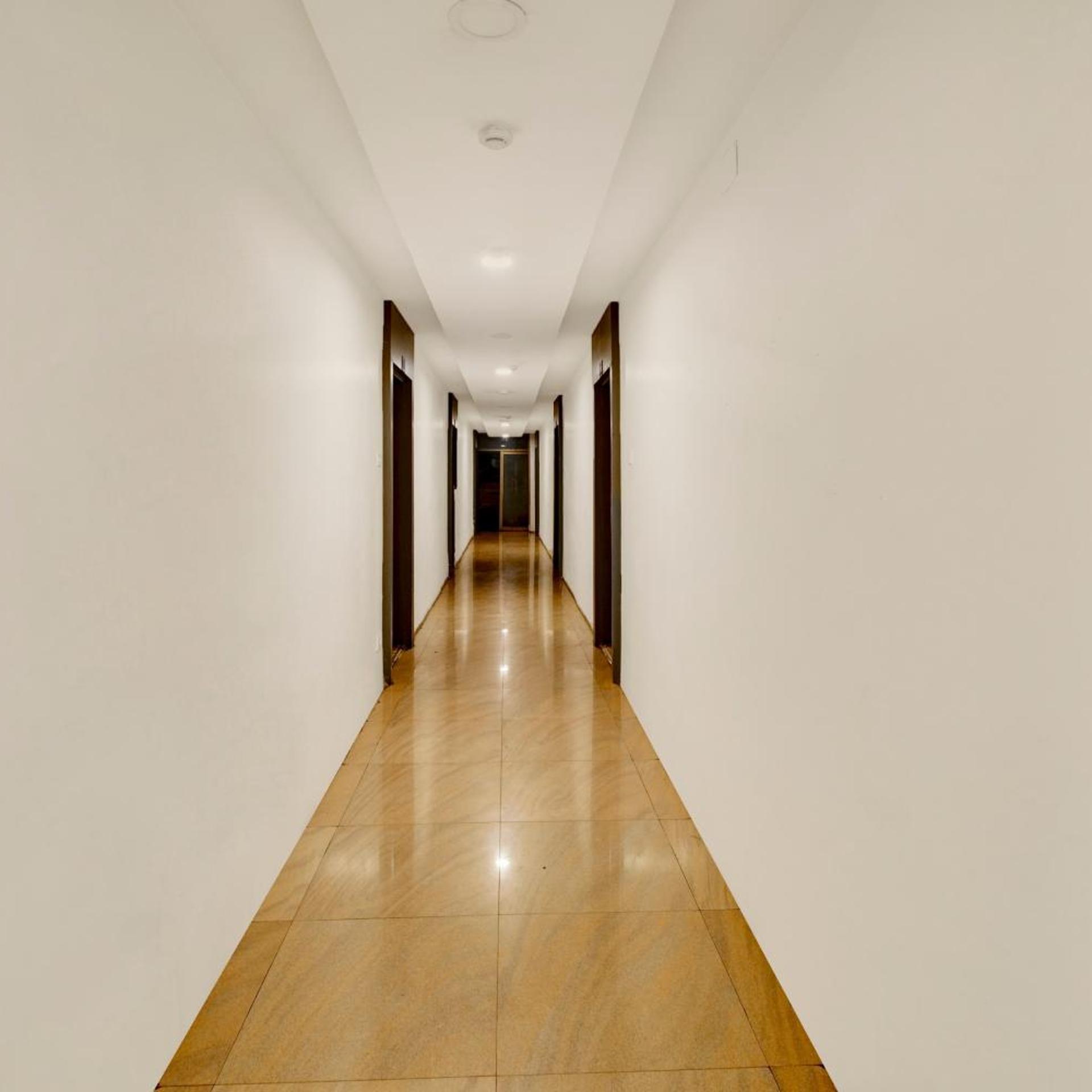 Hotel Grand Majesty 43/53