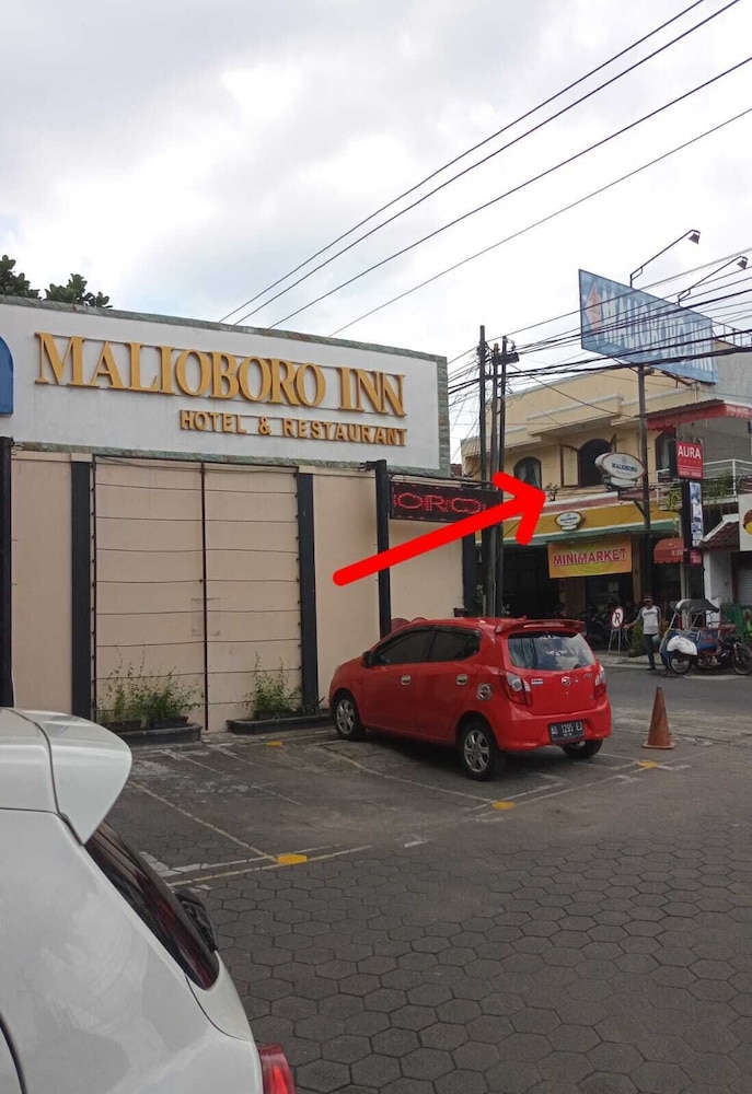 Maliboro Inn Hotel 56/61