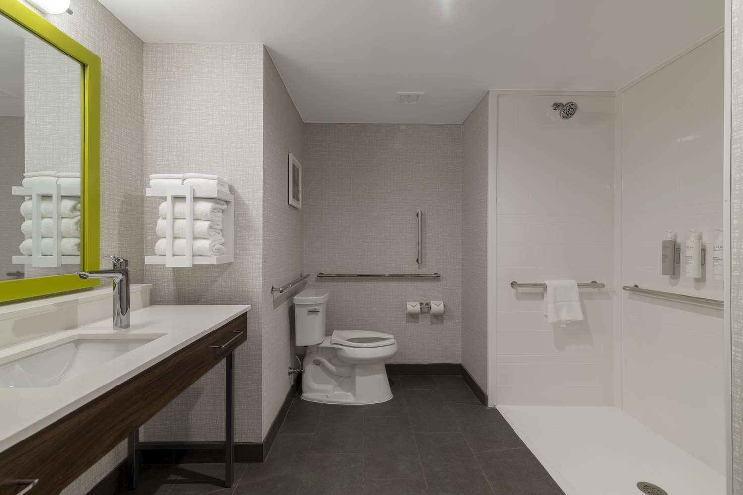 Hampton Inn Lincoln White Mountains 30/32
