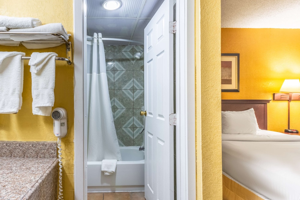 Americas Best Value Inn Elk City 20/20