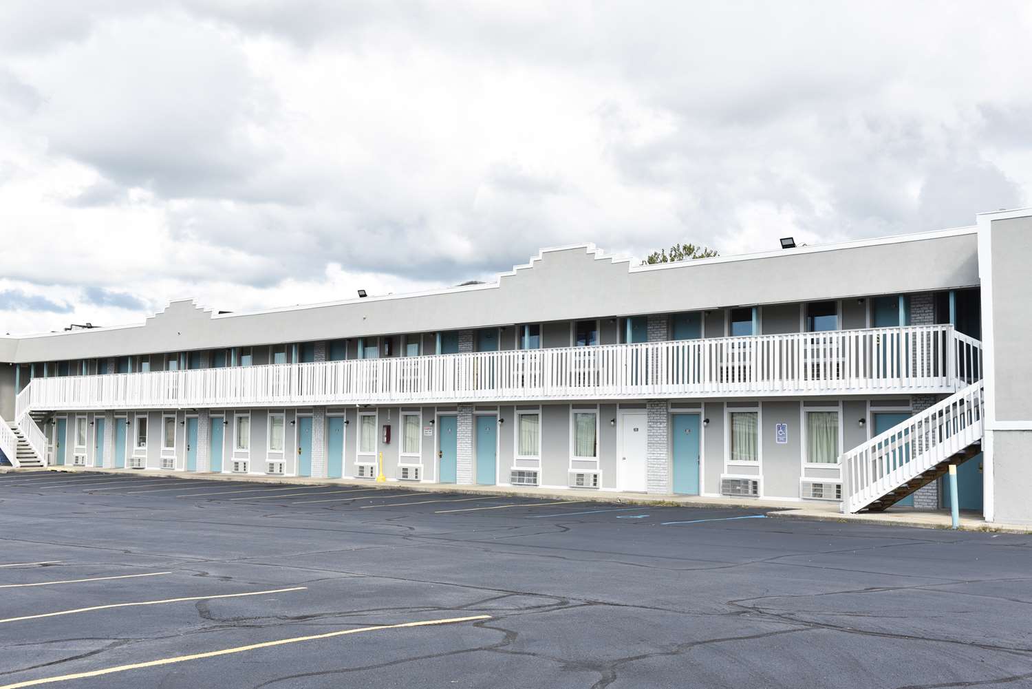 Knights Inn Merrillville 2/28