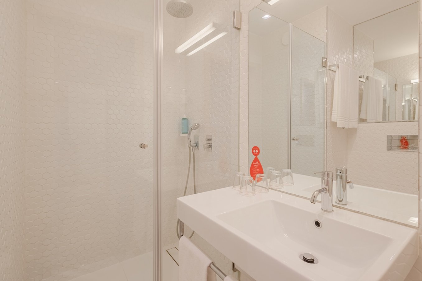 Moov Hotel Porto Centro 20/20