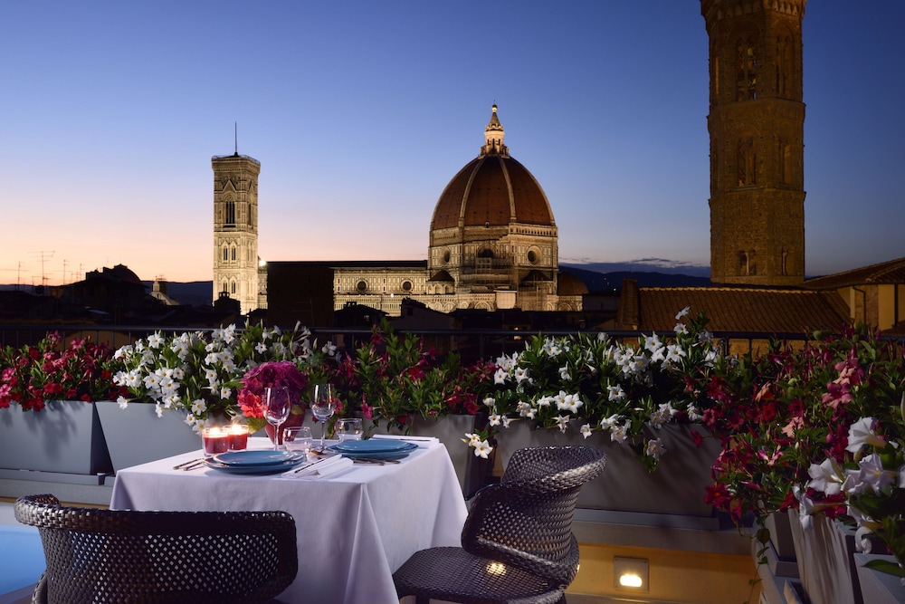 Hotel San Firenze Suites And Spa 62/75