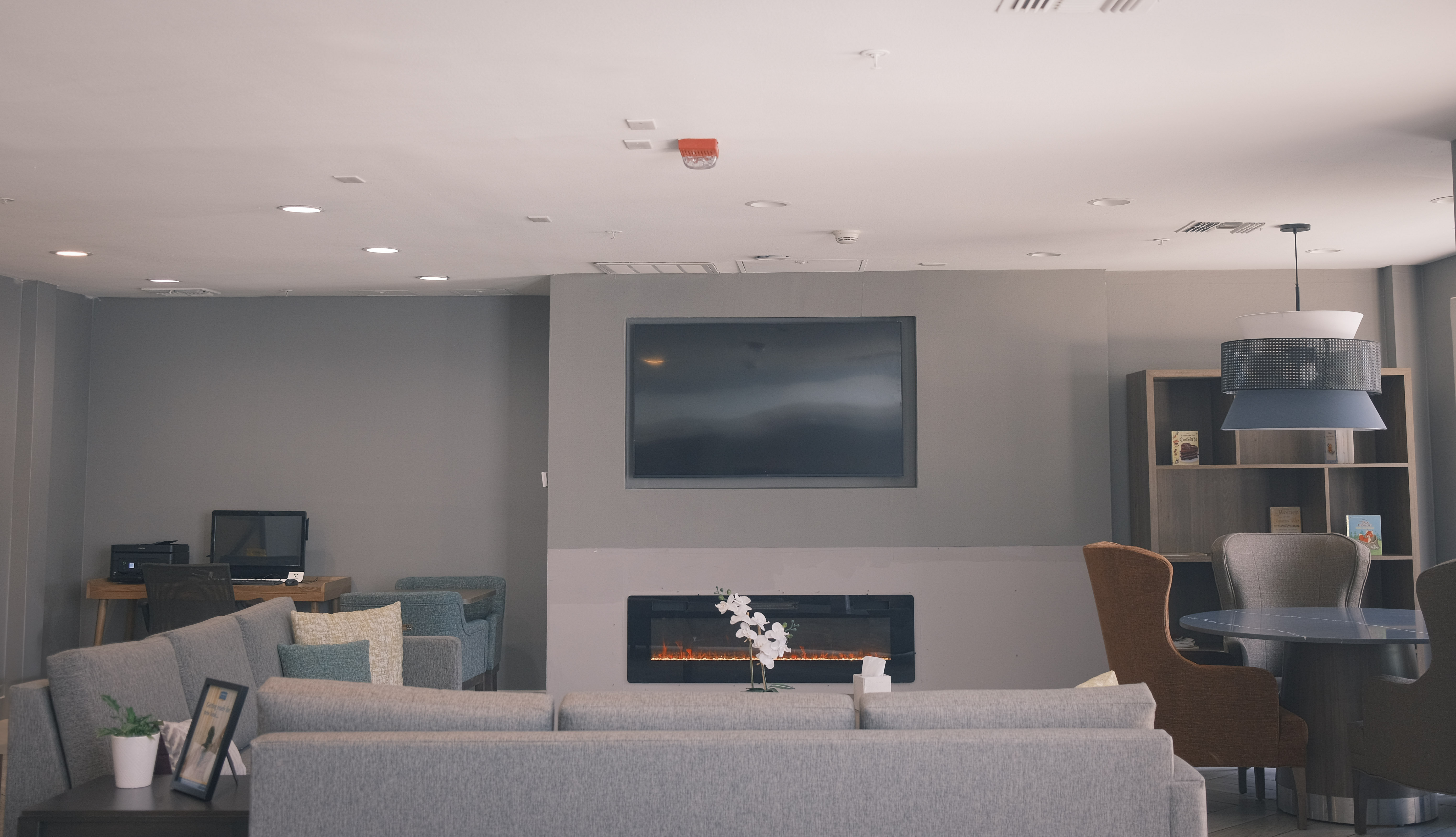 STAYBRIDGE SUITES AUSTIN AIRPORT 35/50