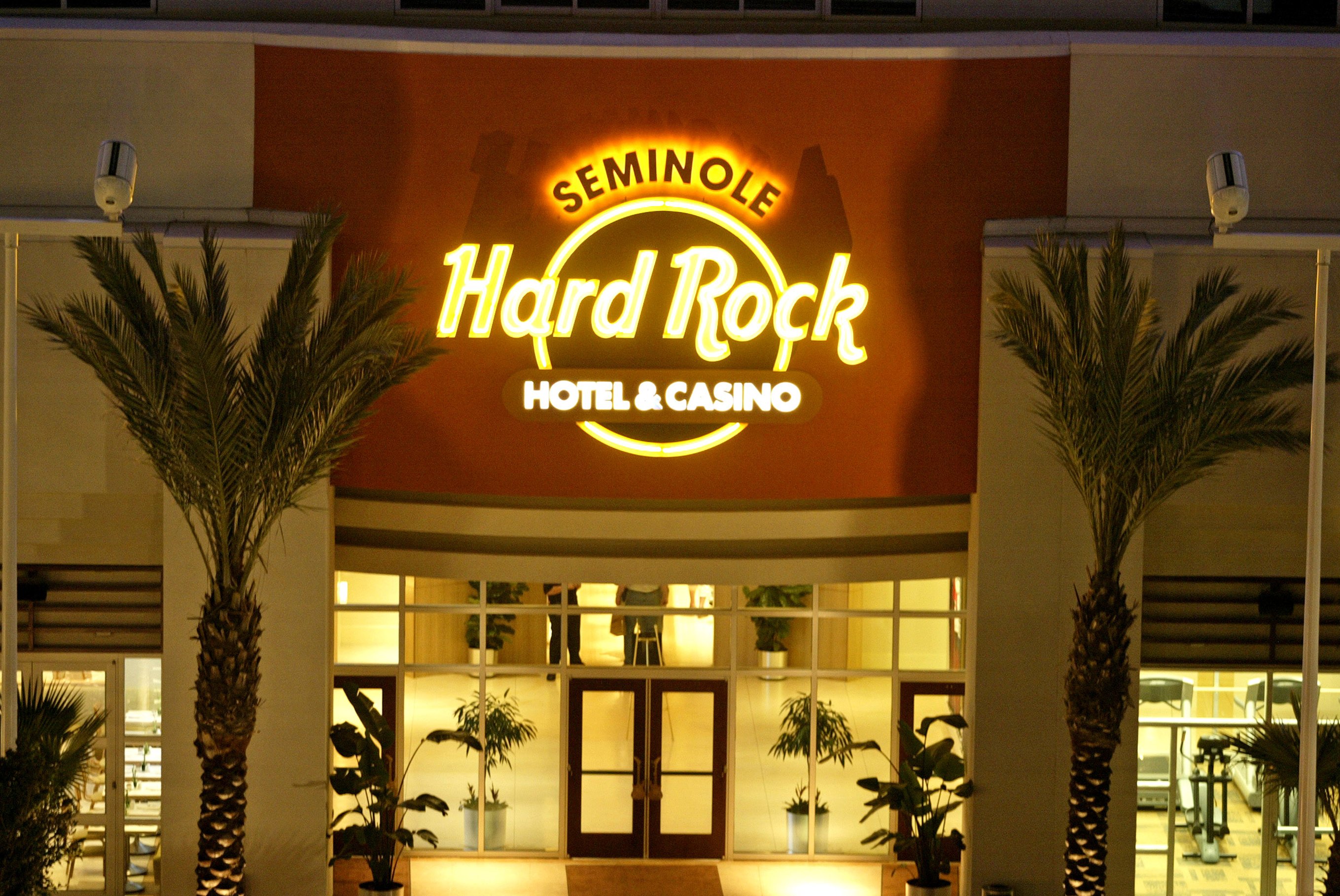 Seminole Hard Rock Hotel & Casino Hollywood 6/83