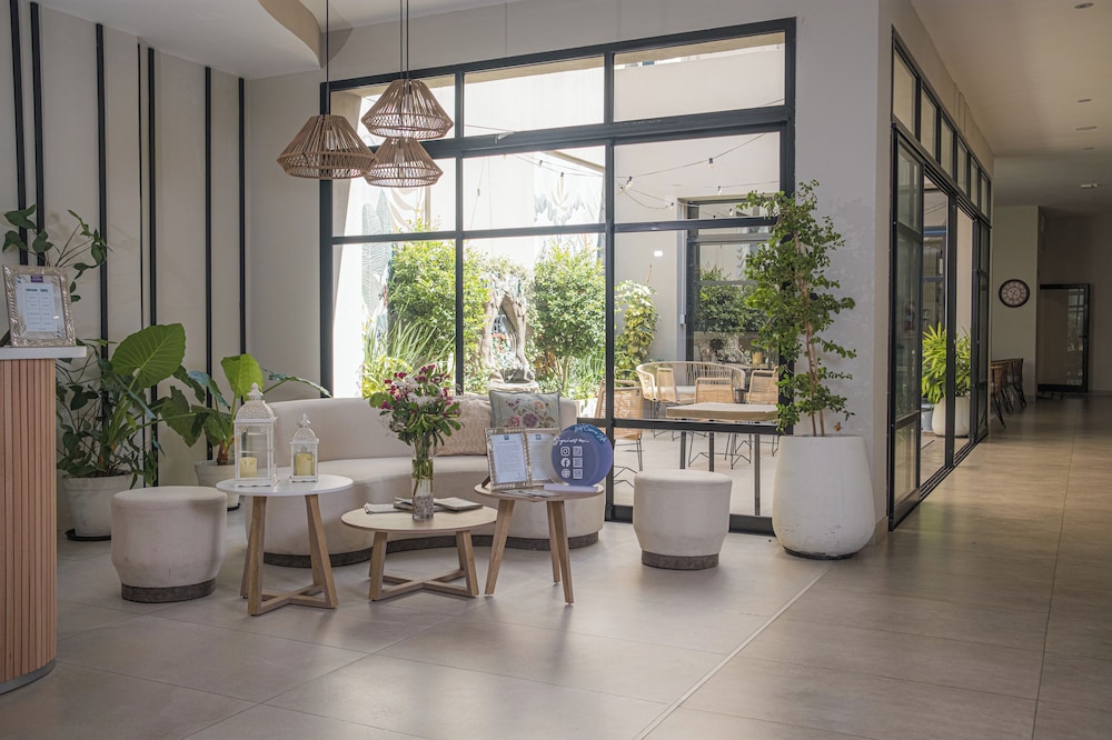 Hotel Caseros Salta 32/48