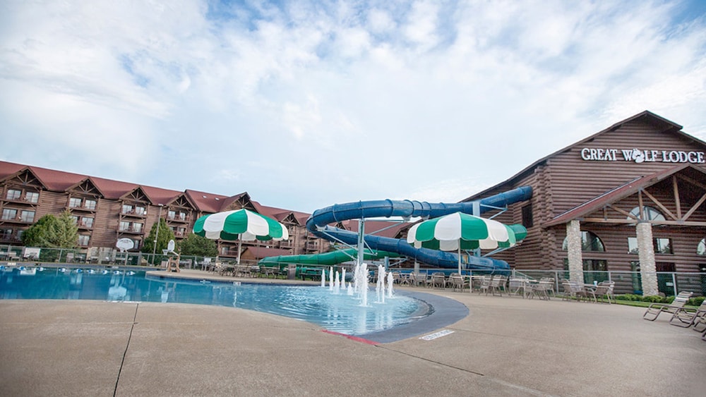 Great Wolf Lodge Sandusky Oh 65/68